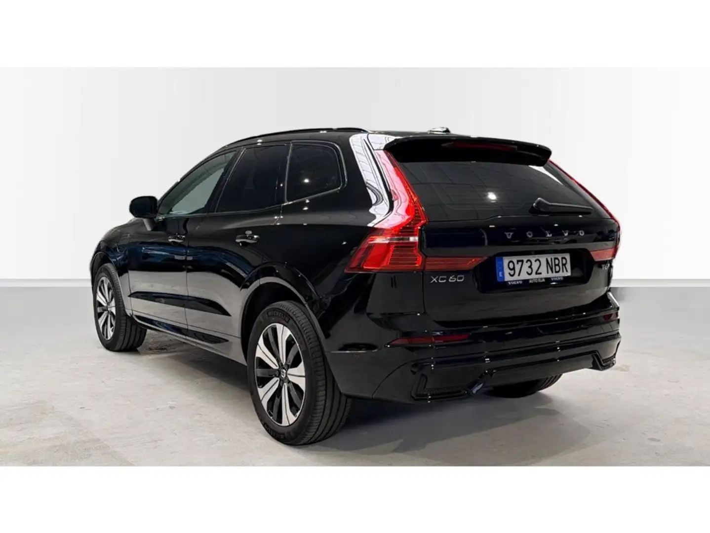 Volvo XC60 T6 Recharge Plus Dark Negro - 2