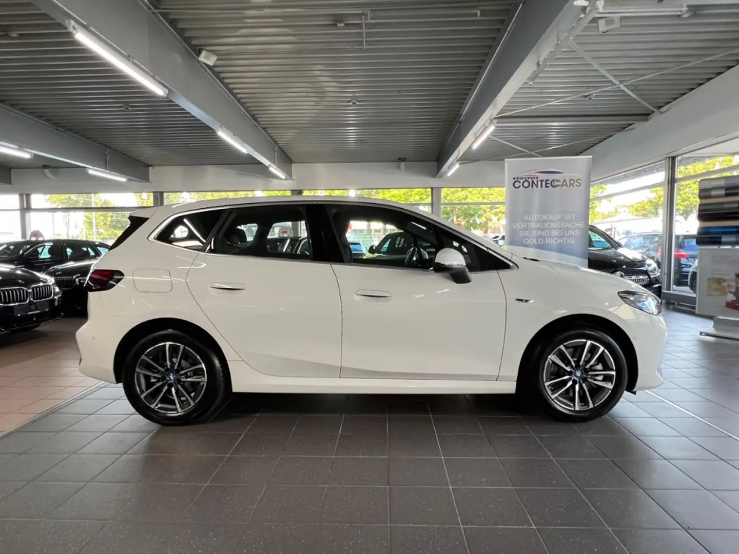 BMW 230 230e Active Tourer xDrive M Sport AHK+ACC+DAPLUS Blanco - 1