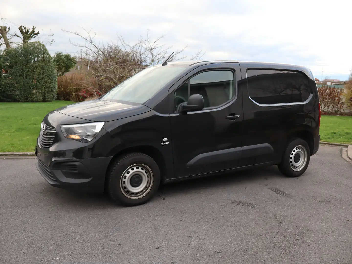 Opel Combo 3 zitpl - CC - AIRCO - 63.000km - 11.800 euro +btw Zwart - 1