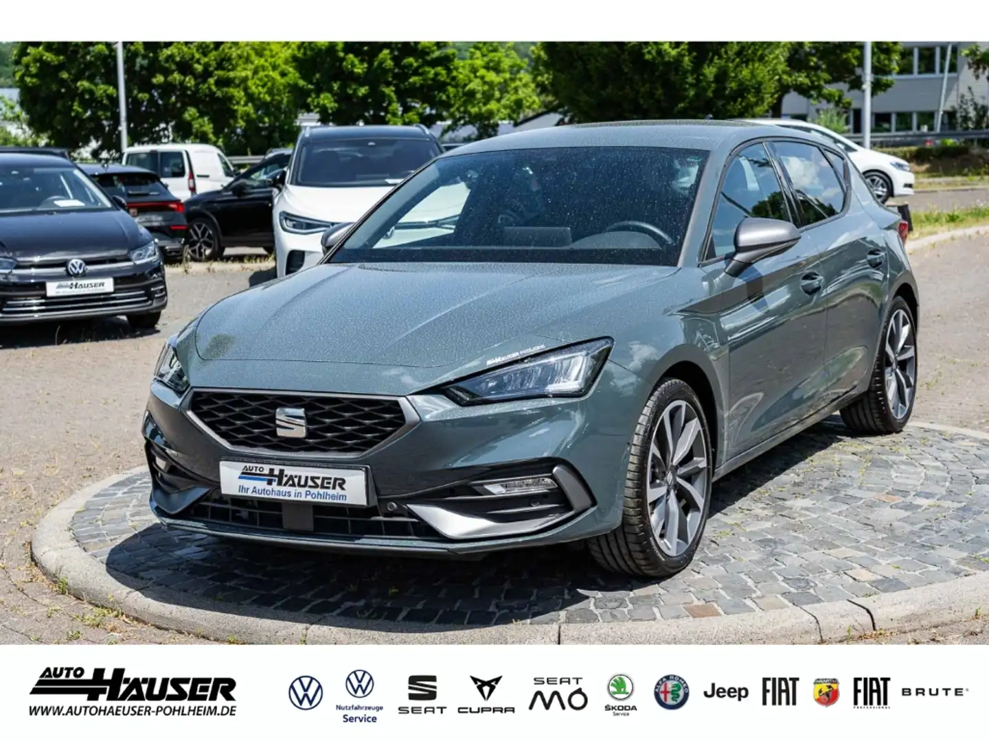 SEAT Leon FR 1.5 eTSI DSG AHKV BEATS NAVI KAMERA VIRTUAL PAR Blau - 1