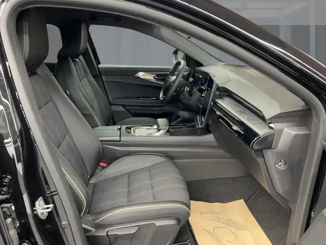 Renault Austral view 8