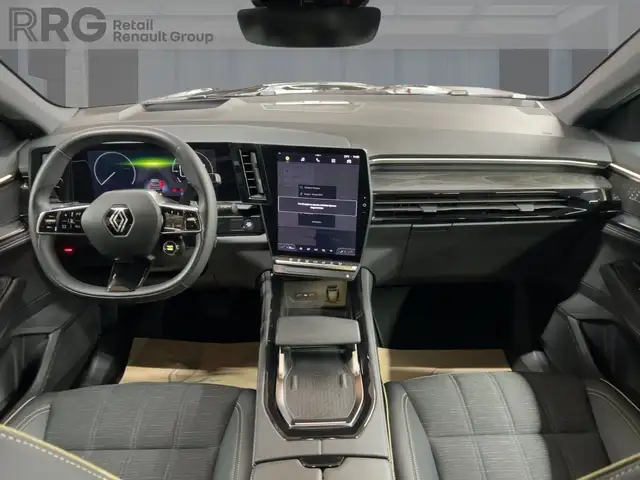 Renault Austral view 10
