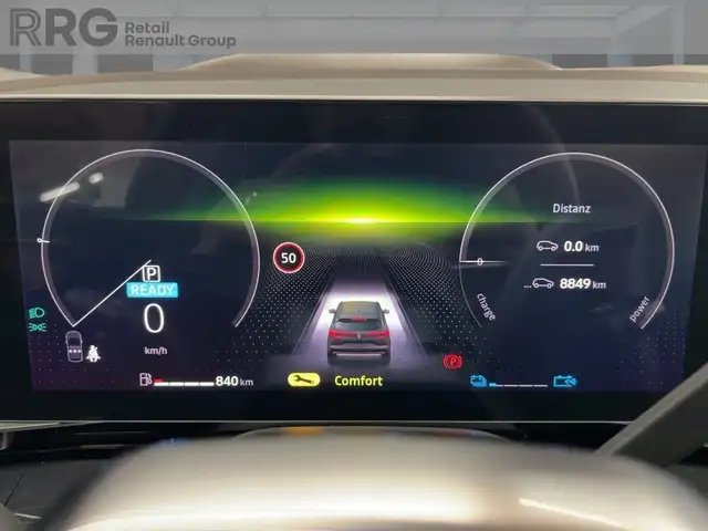 Renault Austral view 13