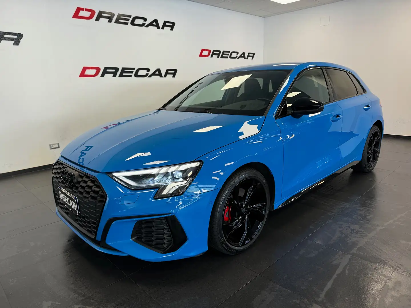 Audi A3 Sportback 30 2.0 tdi S line edition RS PACK 85.000 Bleu - 1