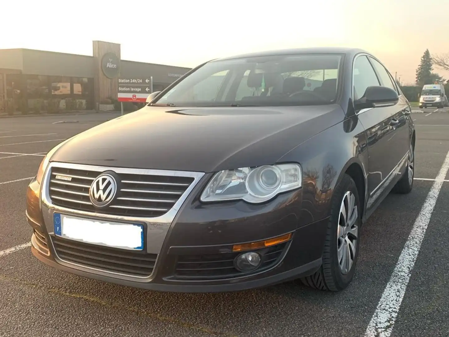 Volkswagen Passat Passat 1.9 TDI 105 bluemotion Trendline - 1