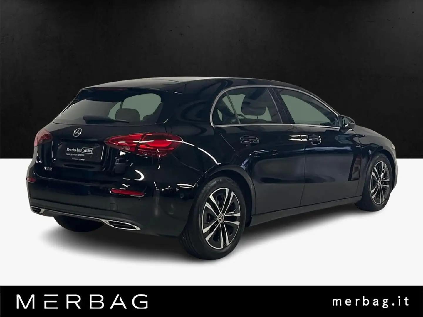 Mercedes-Benz A 180 180 Automatic Business Extra Schwarz - 2