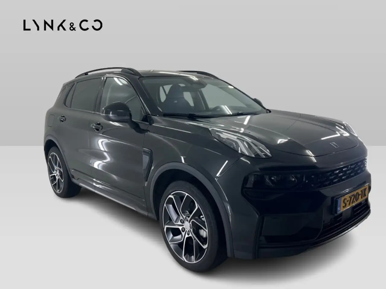 Lynk & Co 01 2023