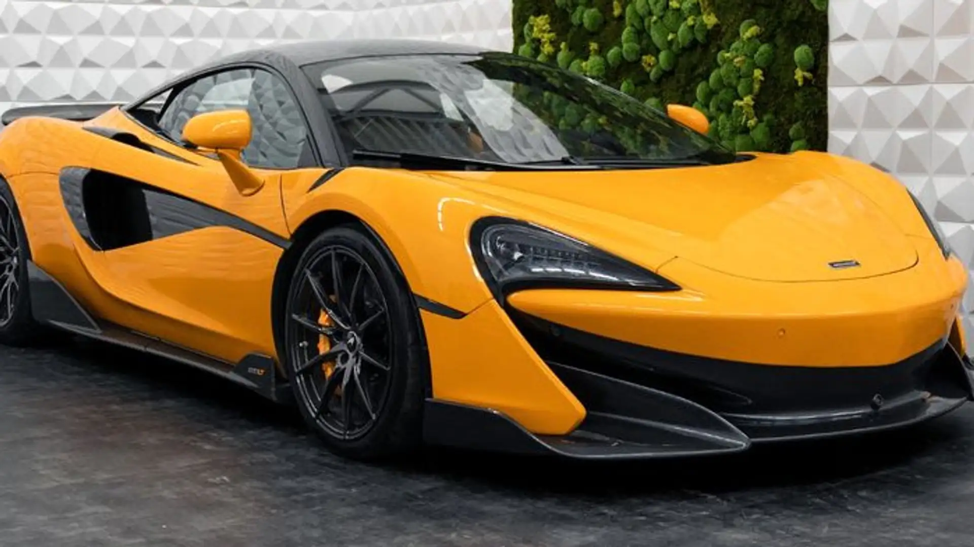 McLaren 600LT Żółty - 2