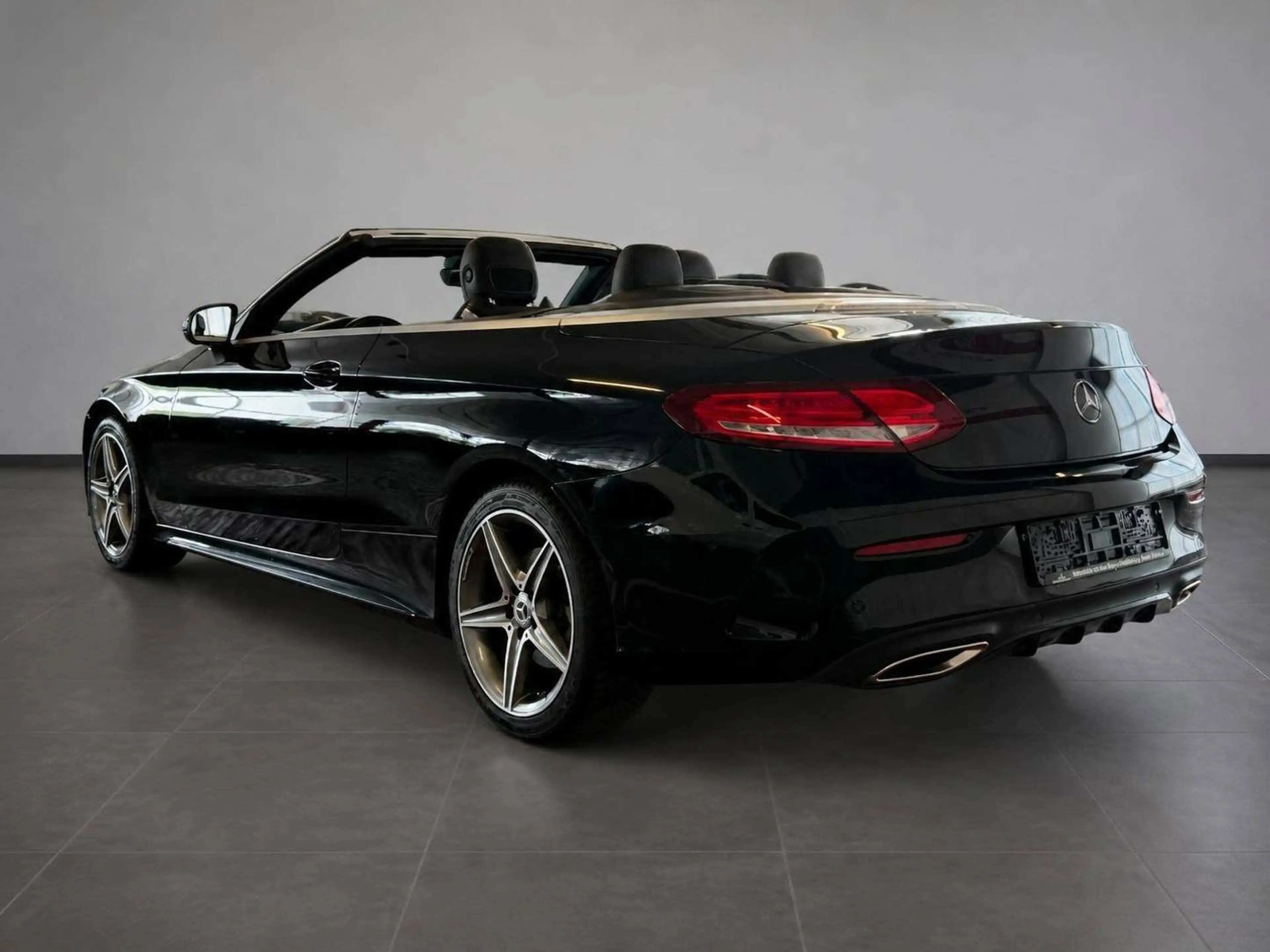 Mercedes-Benz C 200 Cabrio/LED/Kamera AMG Line — photo 11