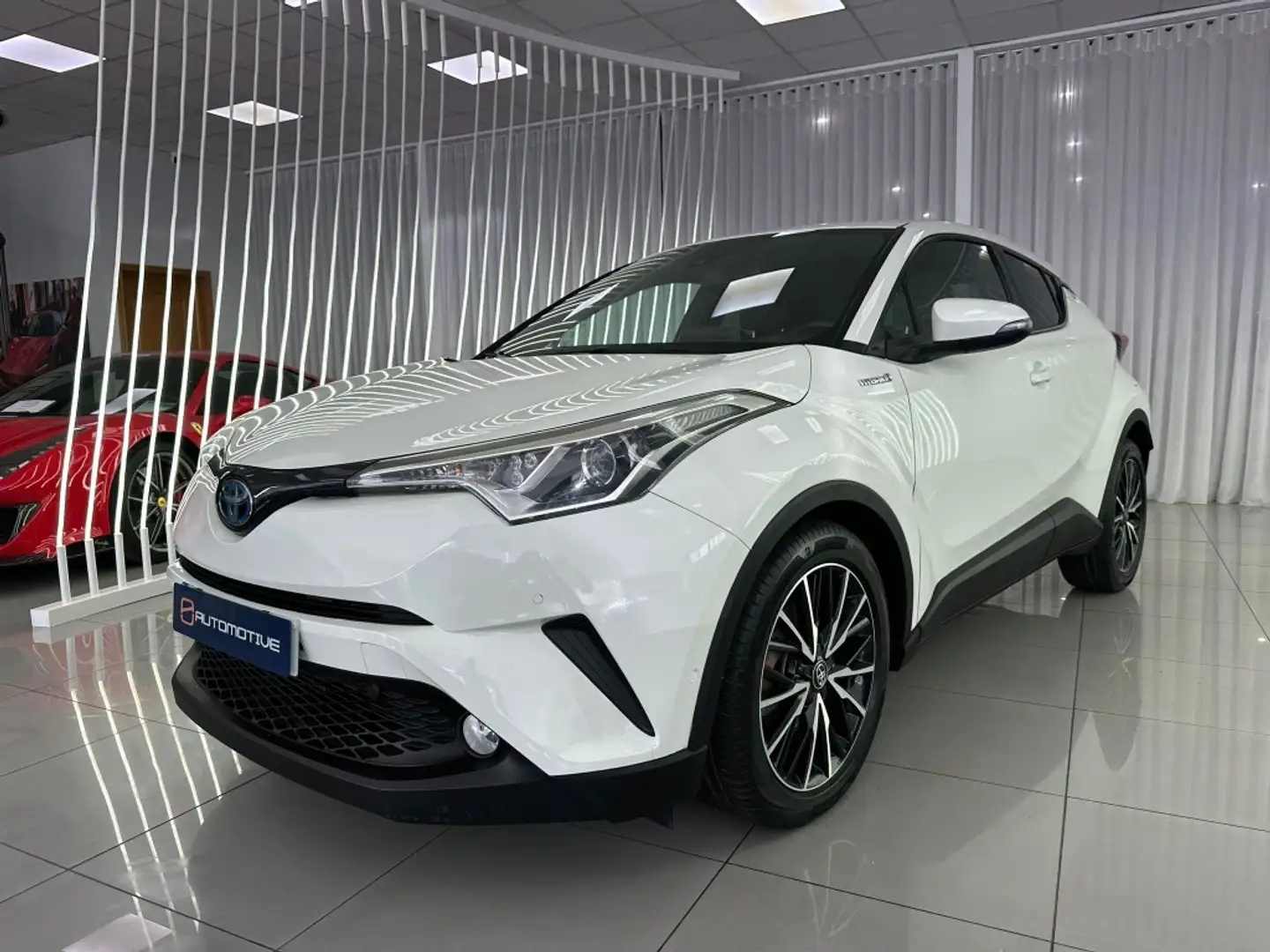 Toyota C-HR 125H Advance Blanc - 1