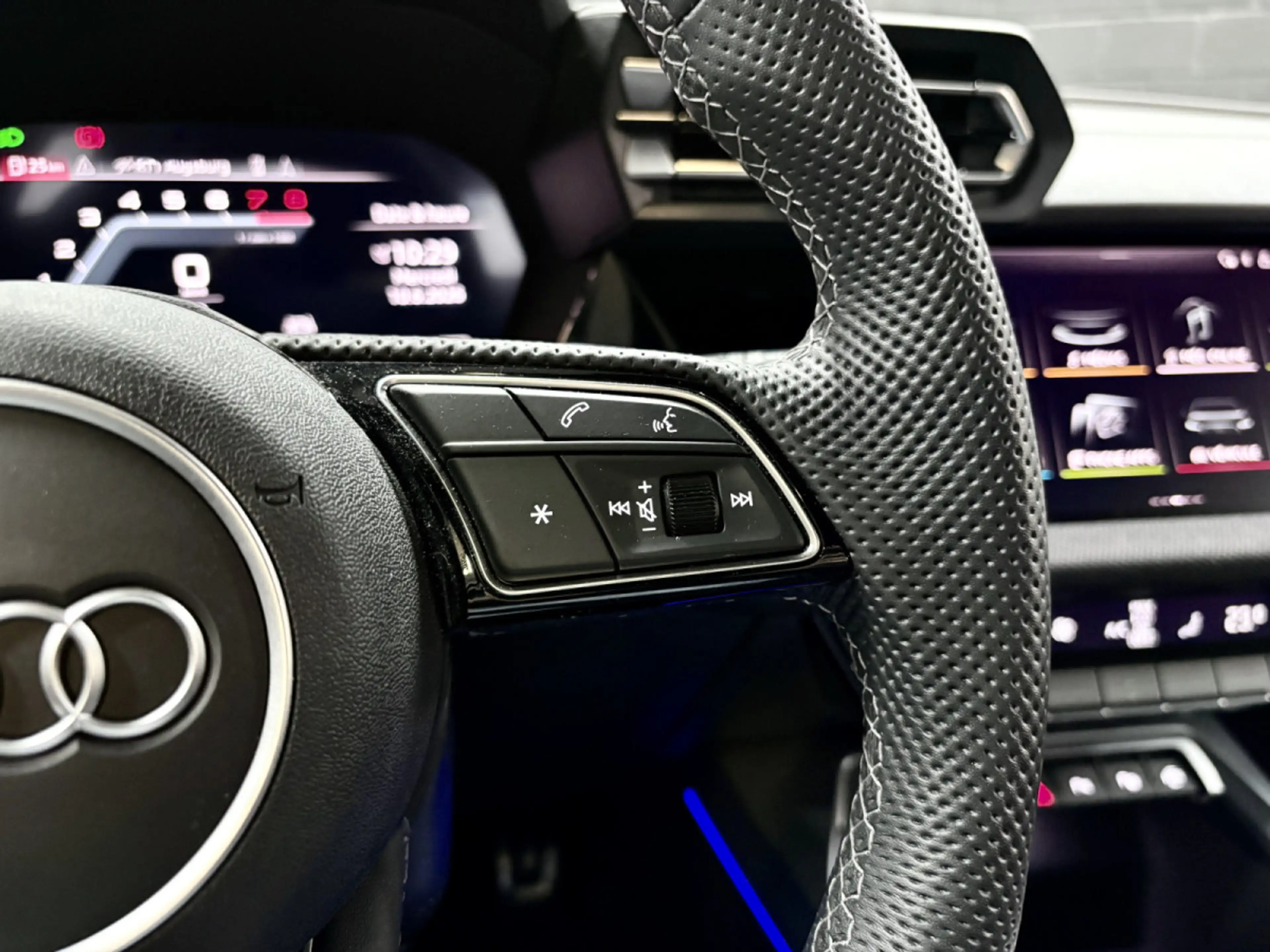 Audi S3 Sportback Quattro 2.0 TFSI 333 CV * MATRIX * BLACK — photo 12
