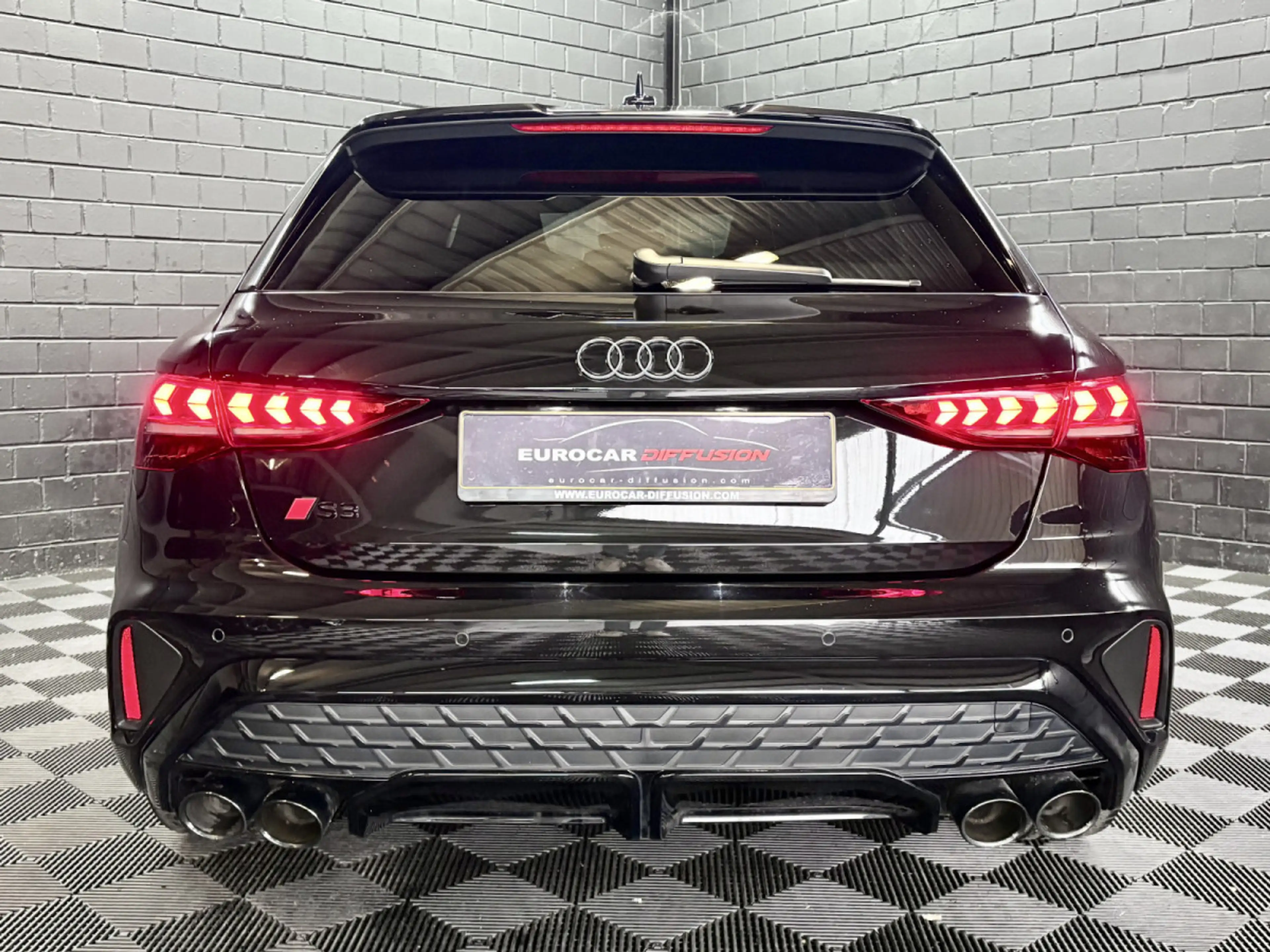 Audi S3 Sportback Quattro 2.0 TFSI 333 CV * MATRIX * BLACK — photo 5