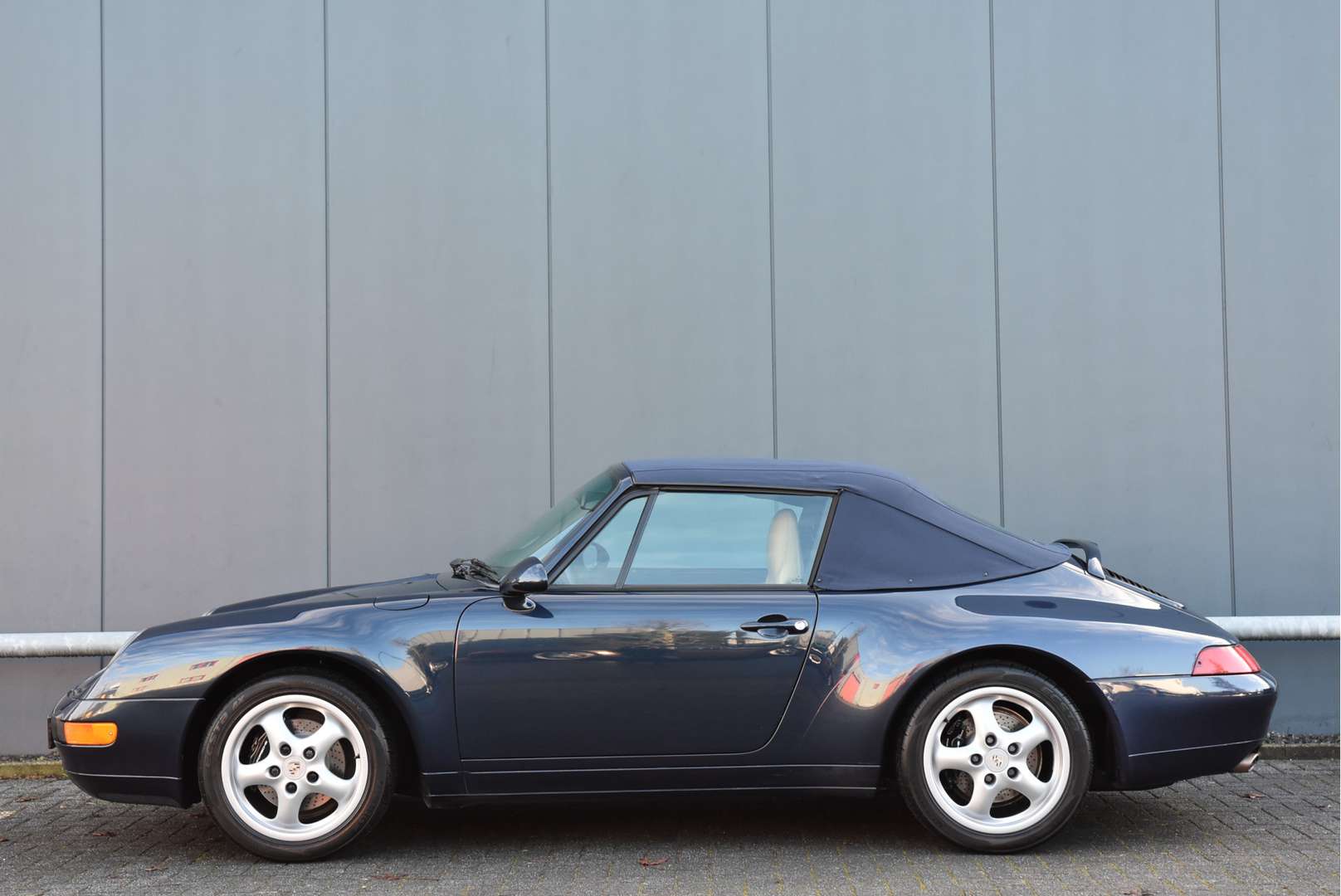 Porsche 993 Cabriolet Carrera 2 - - Joinsteer - #4