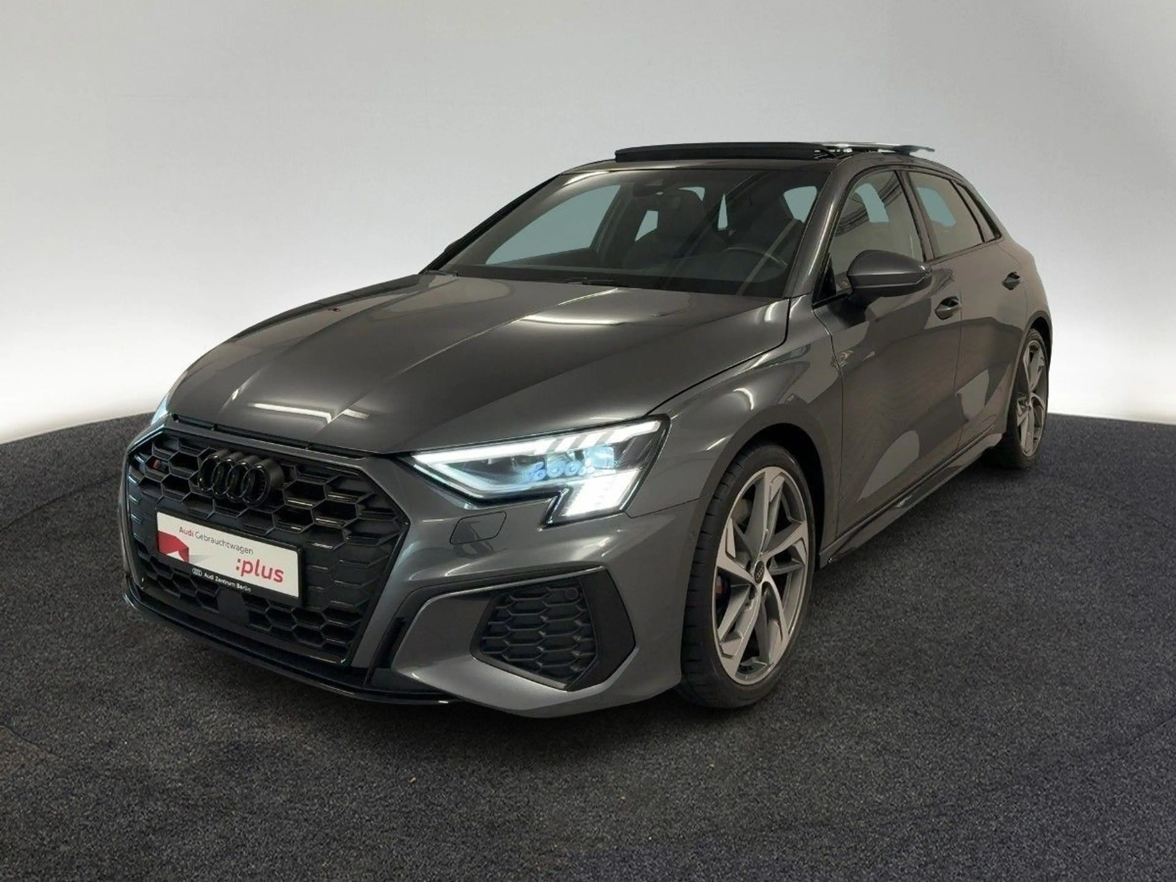 Audi S3 TFSI S tr. MATRIX NAVI RFK PANO — photo 2