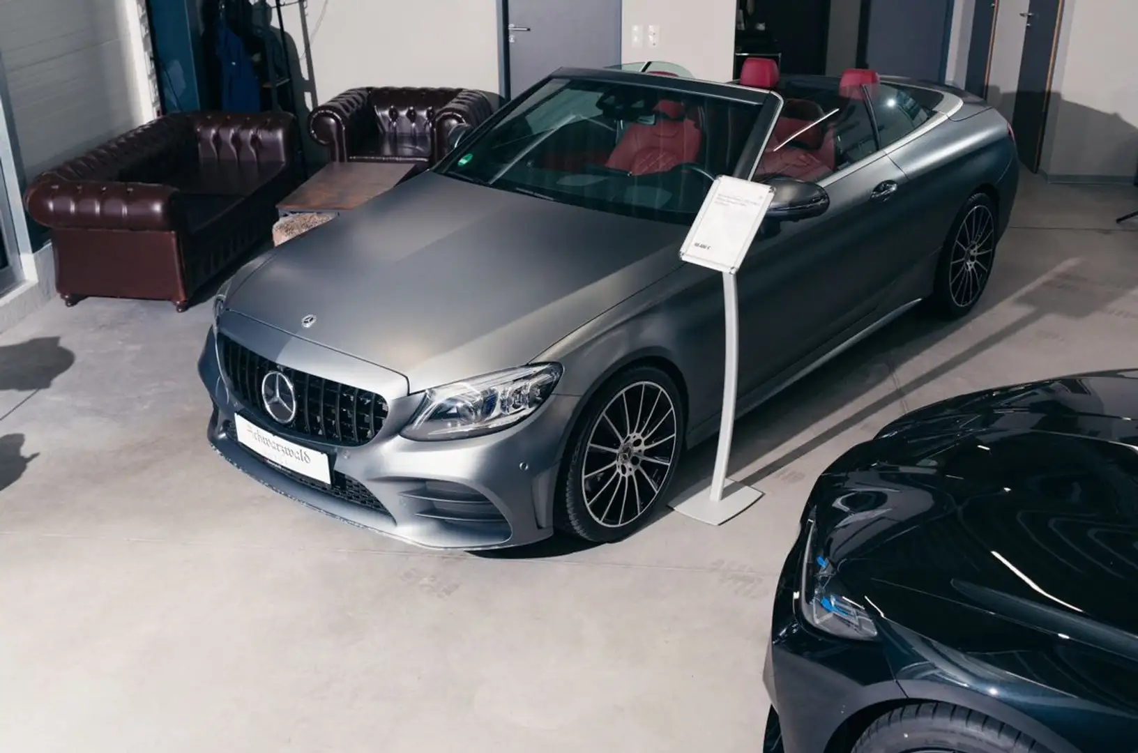 BMW 318 d Touring Automatik Sitzheizung Diesel PDC Noir - 2