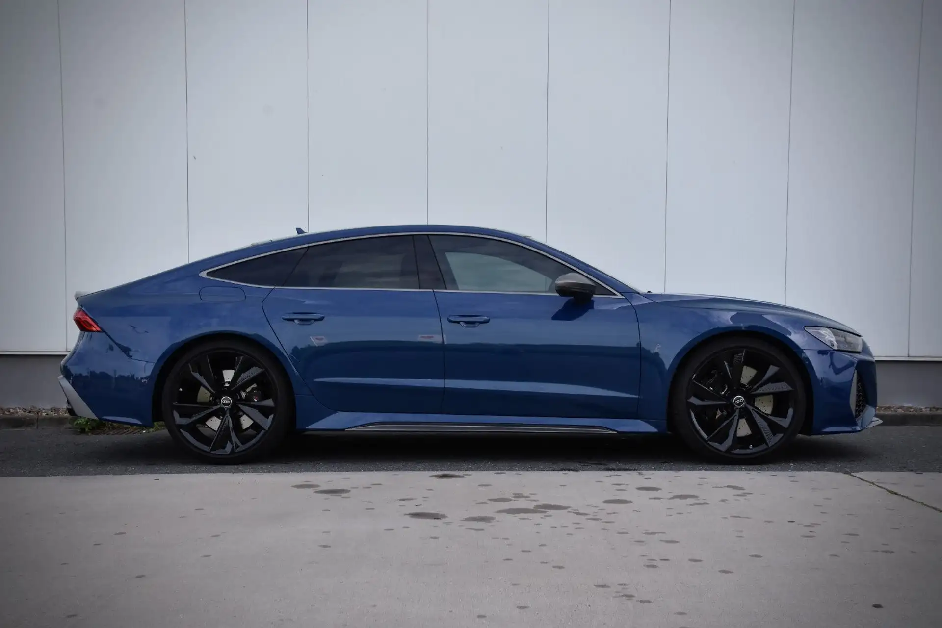 아우디 Audi RS7 4.0 TFSI 2023 파랑 사진 4