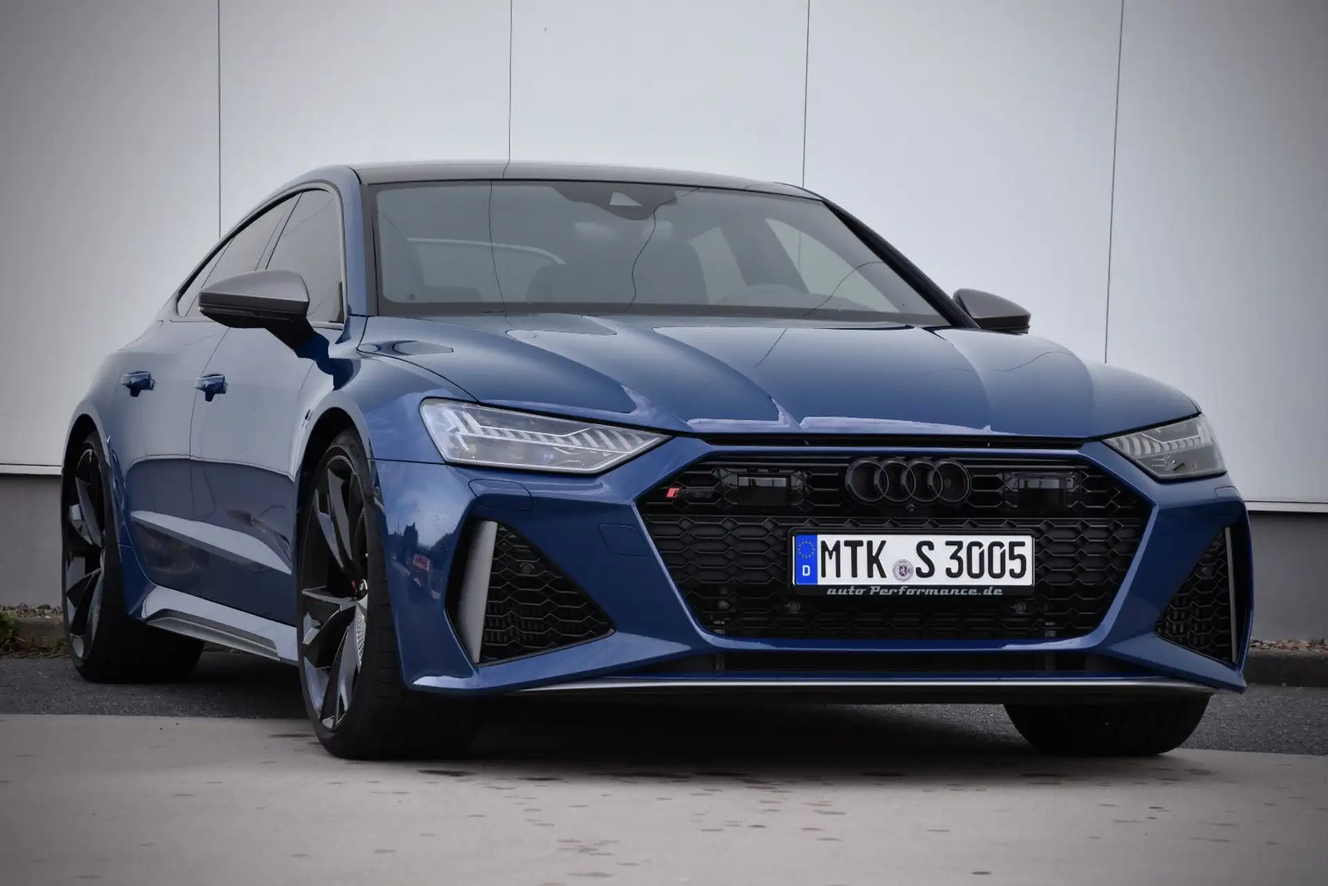 아우디 Audi RS7 4.0 TFSI 2023 파랑 사진 1