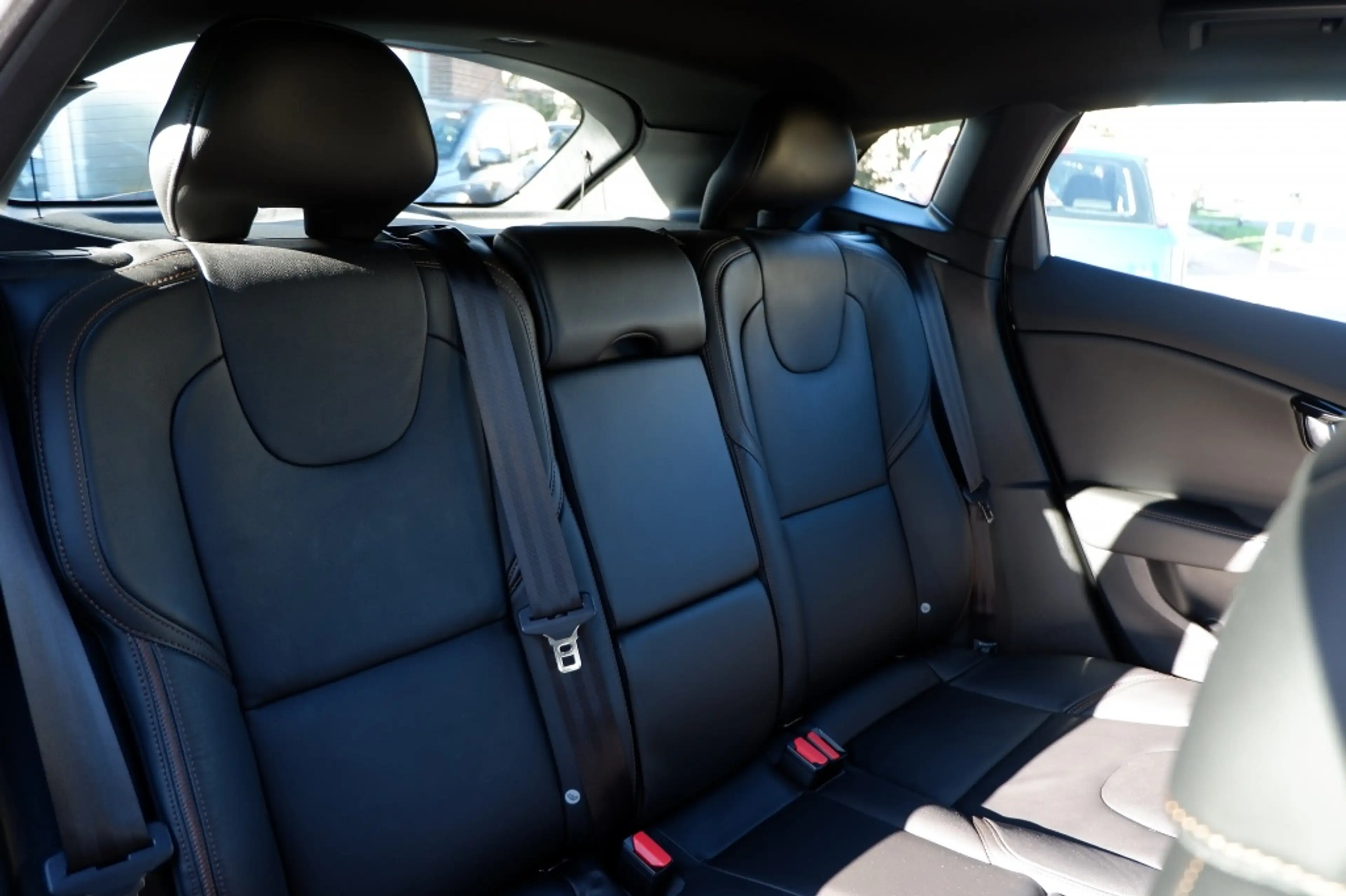 Volvo V40 Cross Country 1.5 T3 Polar + / INCL. 12mnd BOVAG / Leder / Stoel — photo 11