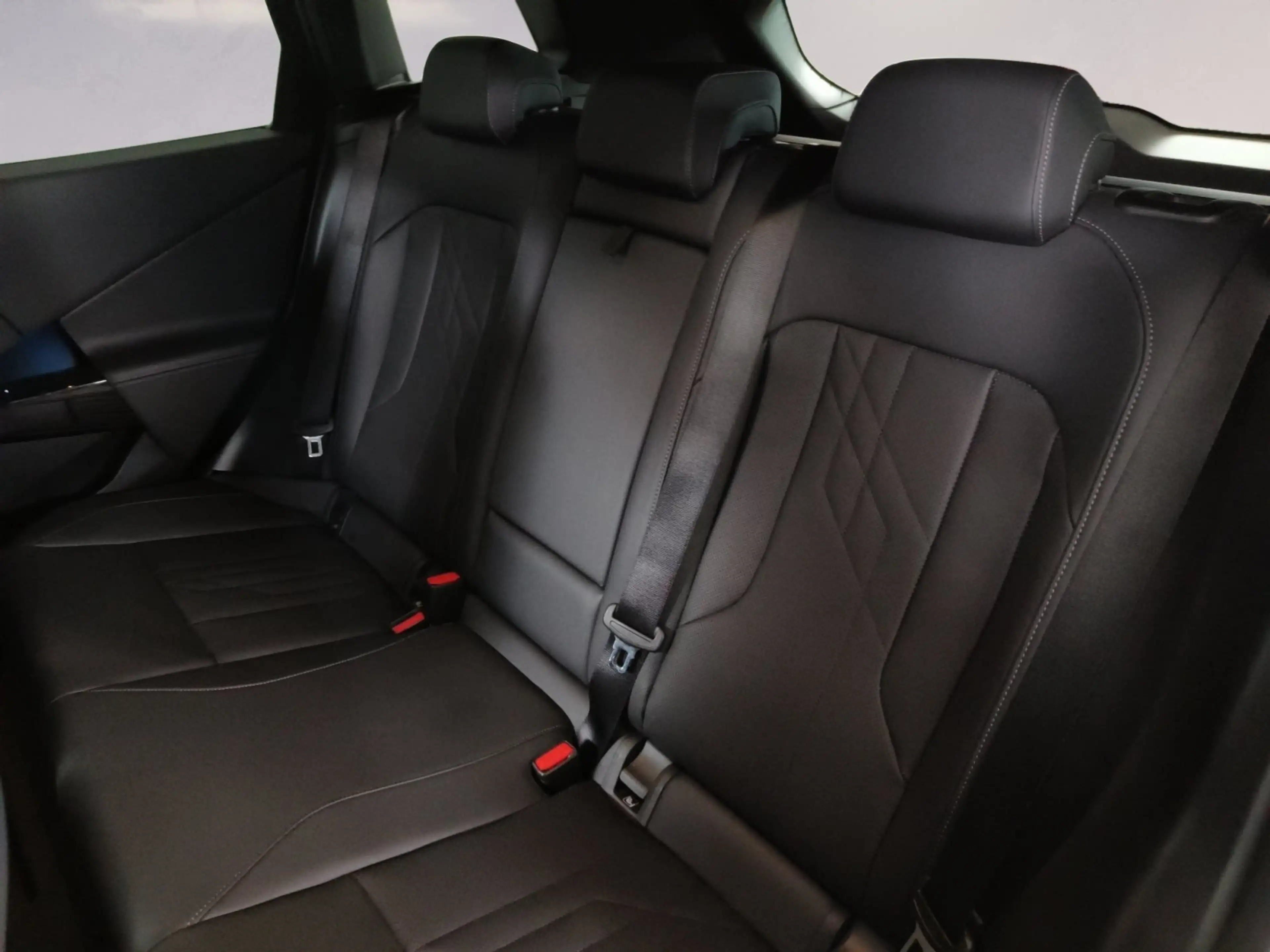 BMW X3 20d xDrive — photo 9