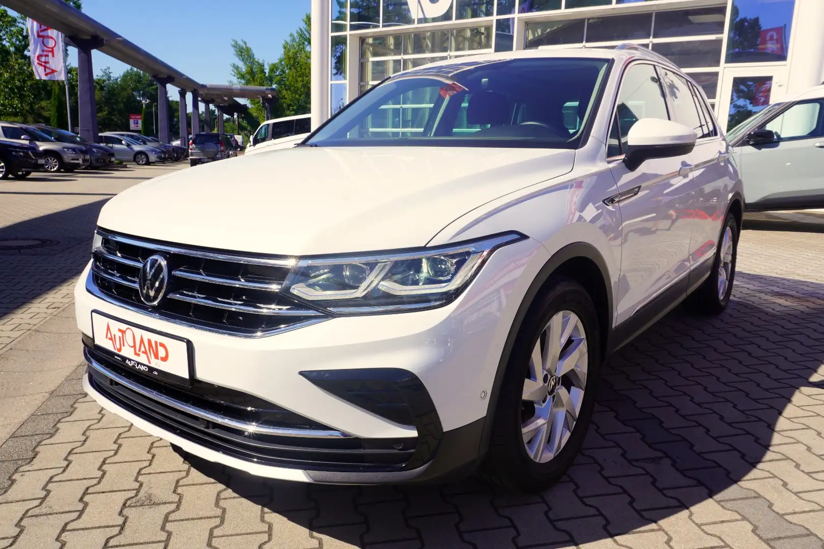 Volkswagen Tiguan 1.5 TSI Elegance LED Navi ACC Kamera PDC Blanco - 2