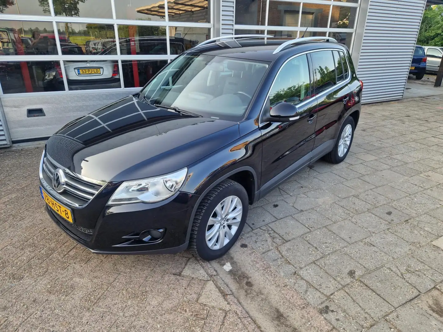 Volkswagen Tiguan 2.0 TDI Sport&Style 4Motion Nero - 2