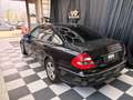 Mercedes-Benz E 220 Schwarz - thumbnail 4