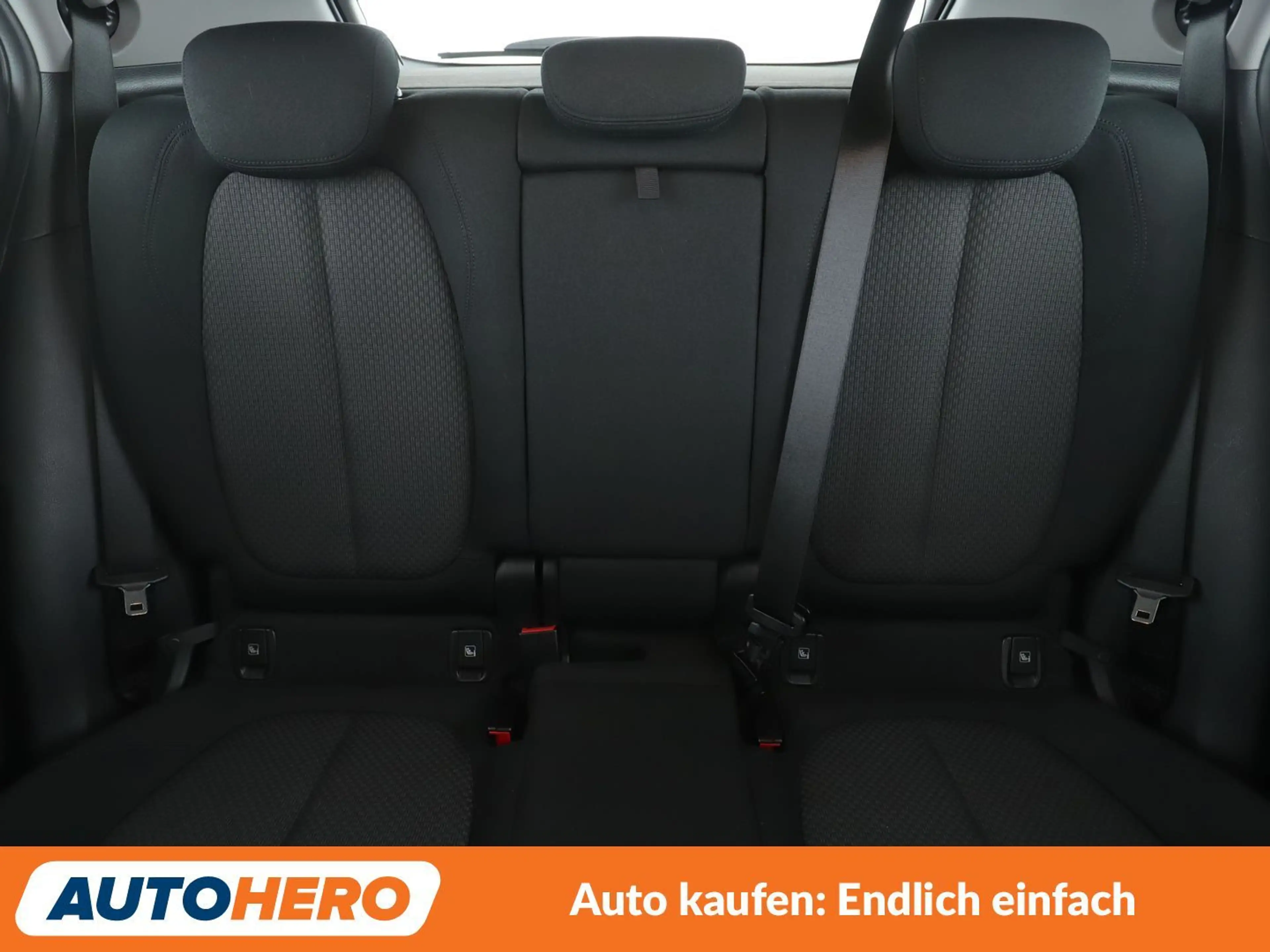 BMW X2 sDrive 18i Advantage Aut.*PANO*NAVI*LED*TEMPO* — photo 15