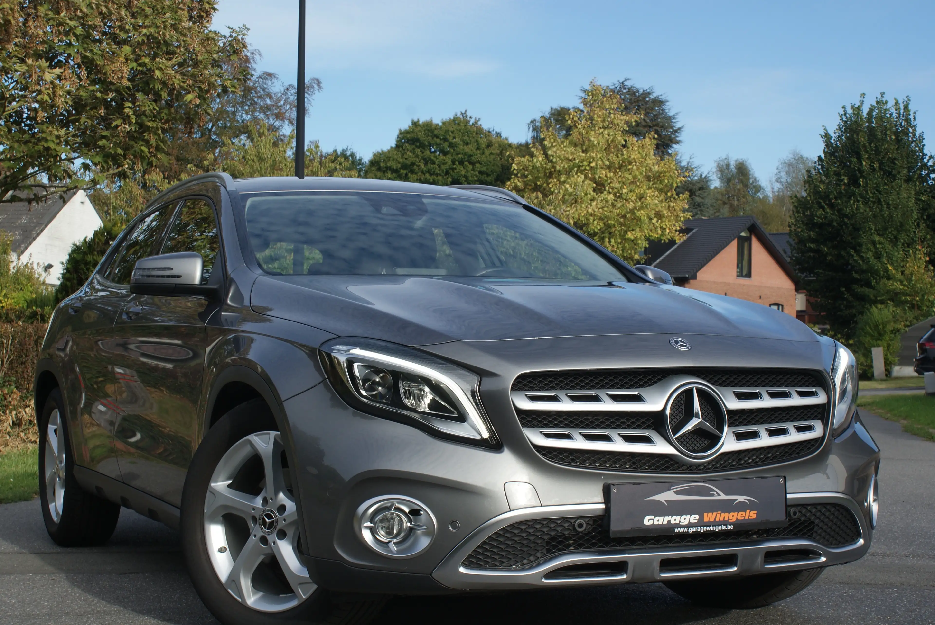 Mercedes-Benz GLA 180 Business class euro 6  maar 33000 Km Automaat ,Leder Alu, Gps