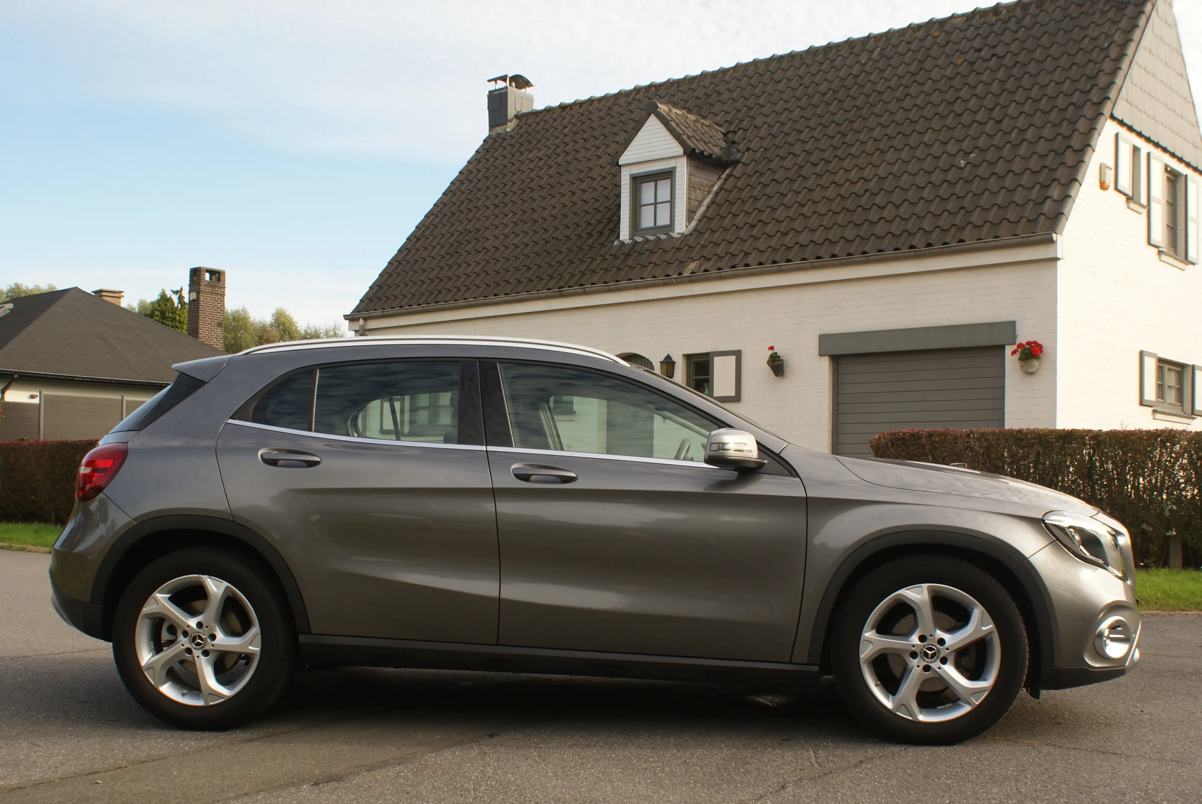 Mercedes-Benz GLA 180 Business class euro 6  maar 33000 Km Automaat ,Leder Alu, Gps — photo 5
