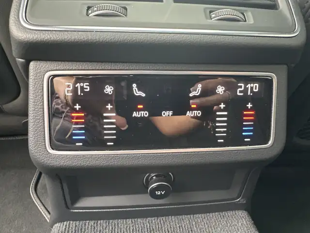 Audi A6 view 14