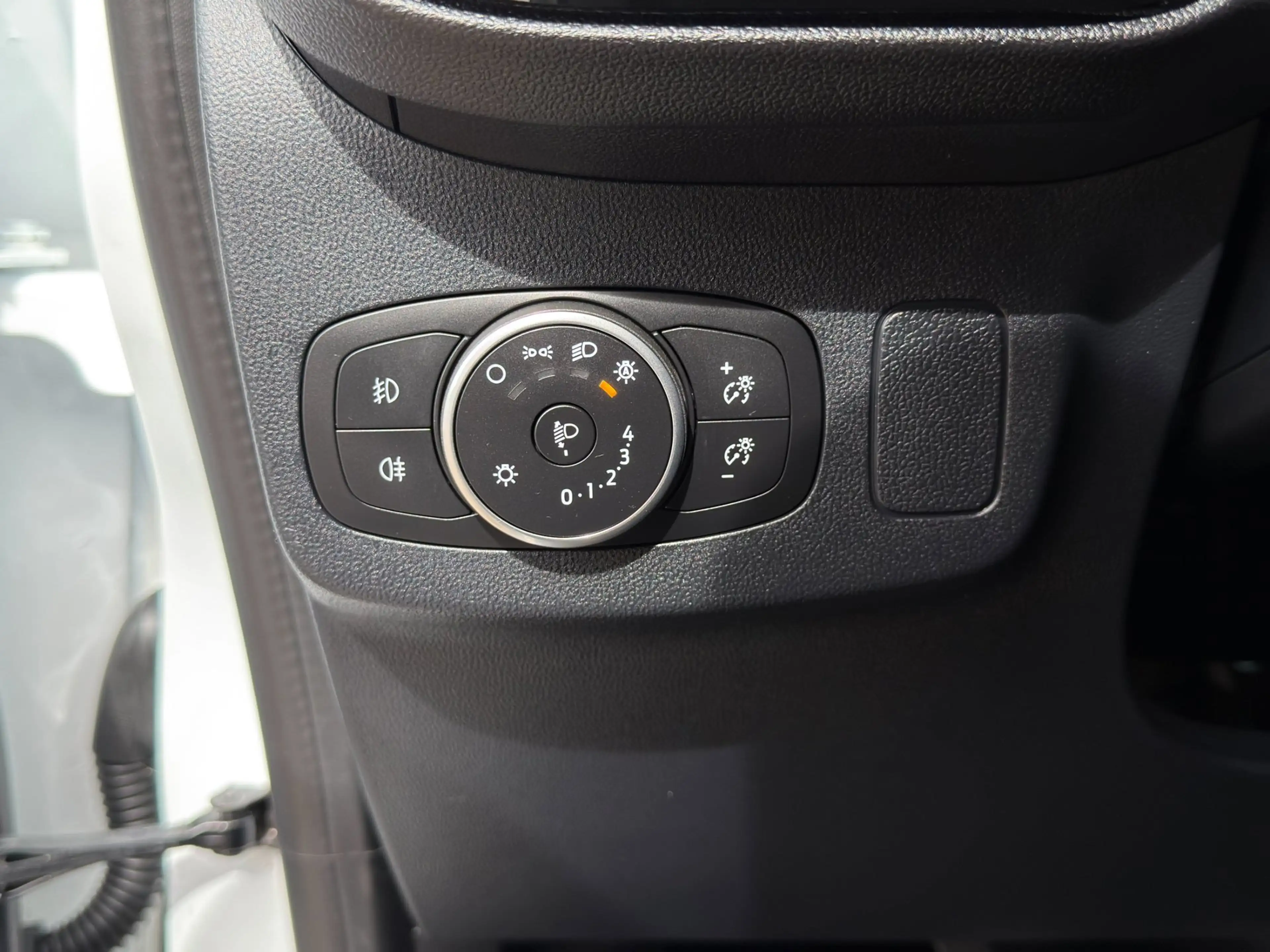 Ford Puma 1.0 EcoBoost Hybrid Titanium X | Navi | Cruise | W — photo 25