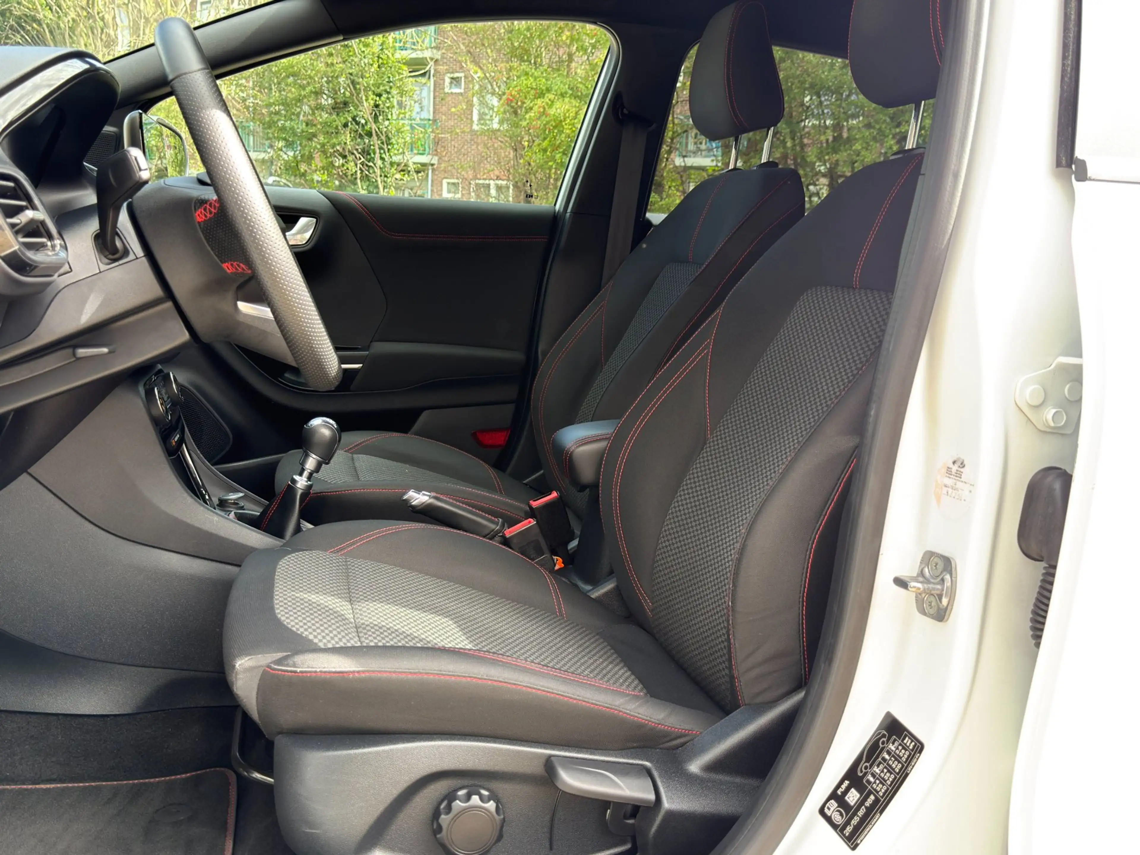 Ford Puma 1.0 EcoBoost Hybrid Titanium X | Navi | Cruise | W — photo 22