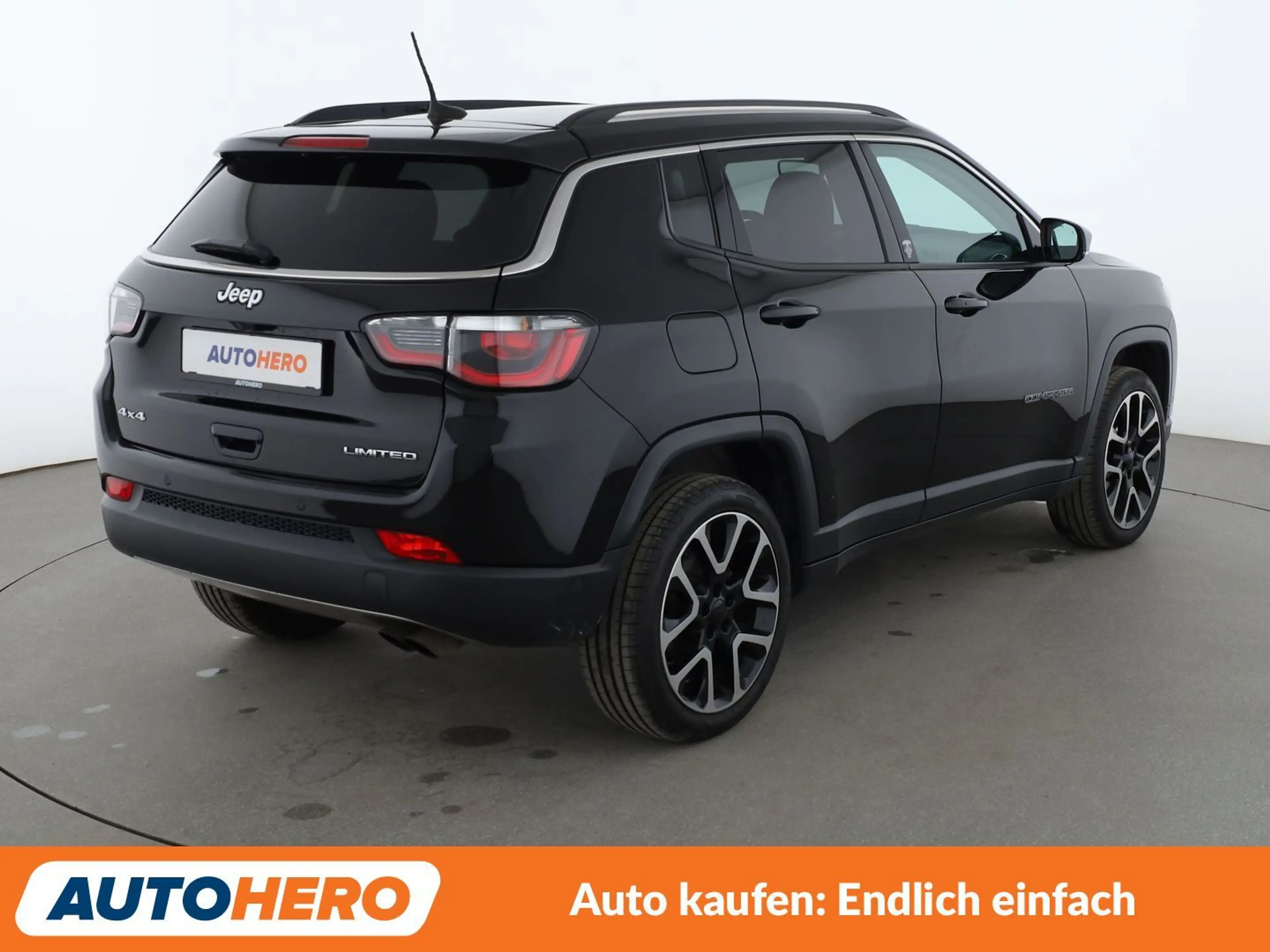 Jeep Compass 1.4 M-Air Limited 4WD Aut.*NAVI*BI-XENON*ACC*PDC* — photo 6