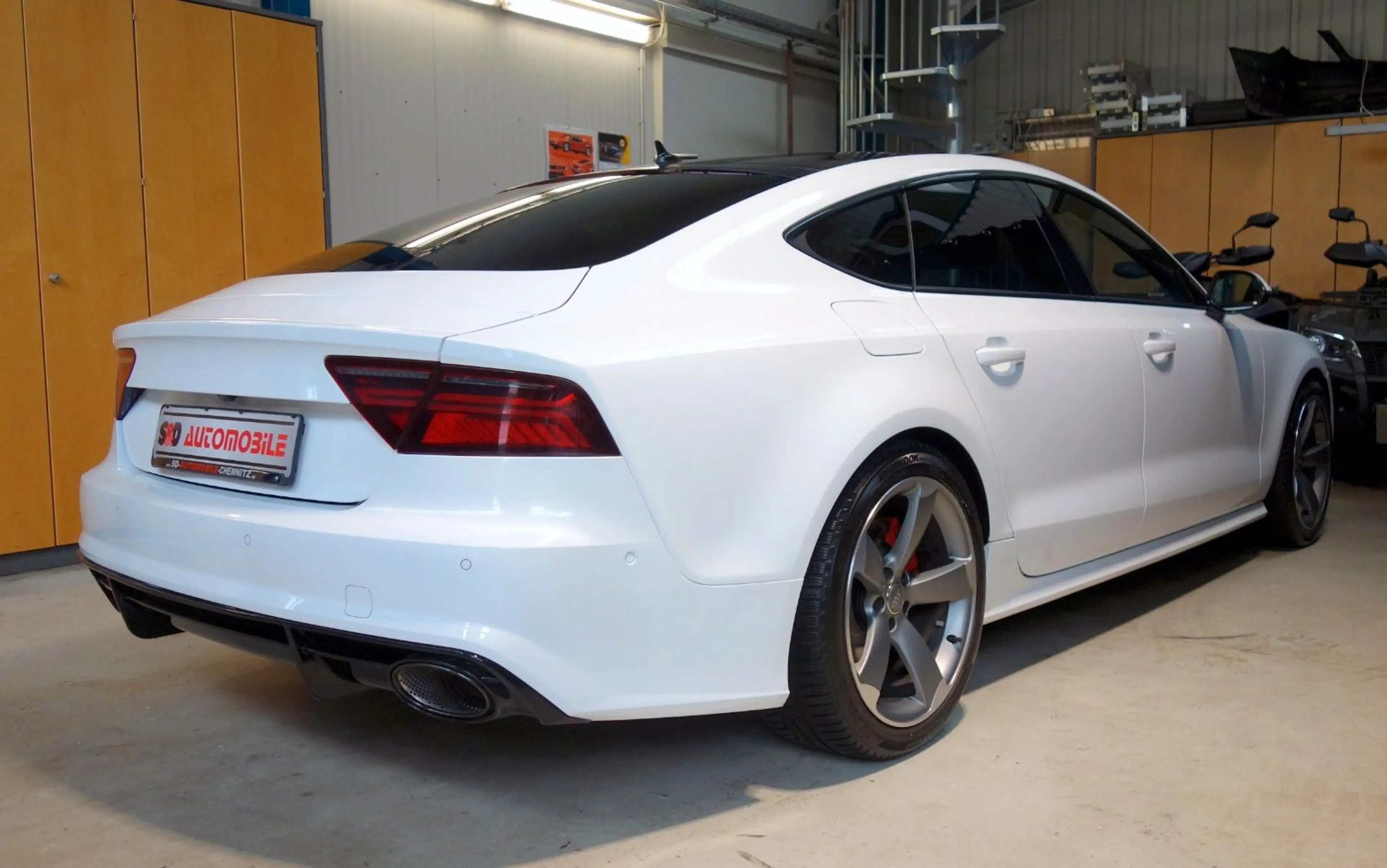 Audi A7 Sportback 3.0 quattro"S7 Umbau" — photo 5