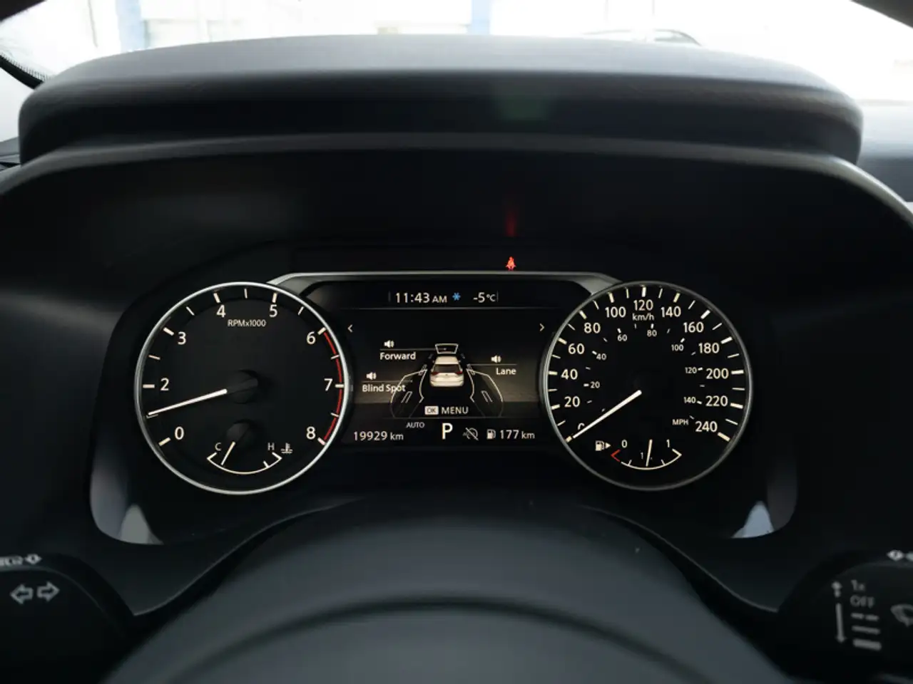 Nissan Rogue fotografie Nissan Rogue