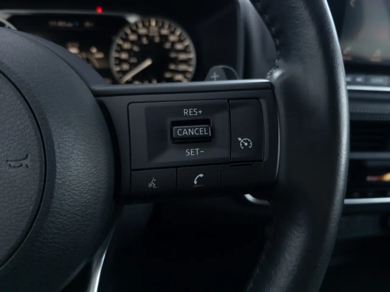 Nissan Rogue fotografie Nissan Rogue