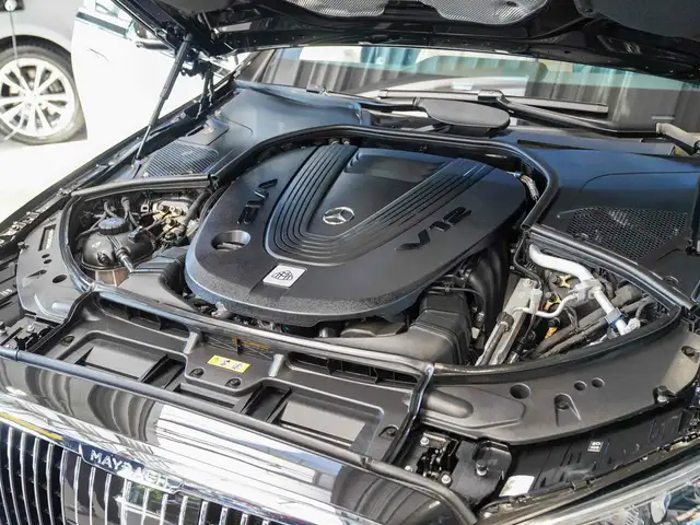 Mercedes-Benz S-Class view 30