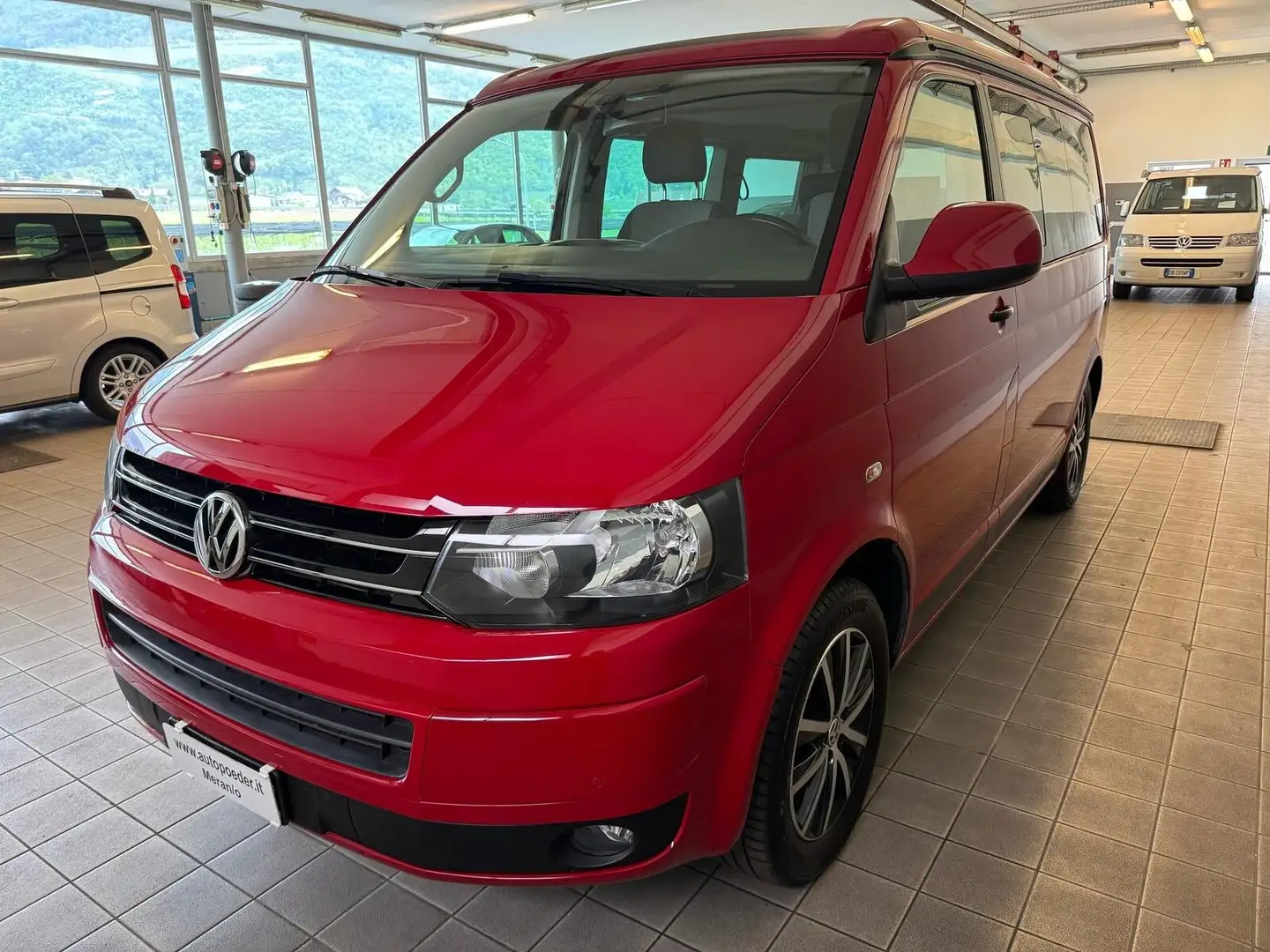Volkswagen T6 Multivan T5 California 2.0 TDI Beach 140CV 4 Motion Rosso - 1