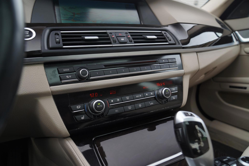 BMW 550 5-serie 550i High Executive | M-pakket | Adaptieve — photo 32