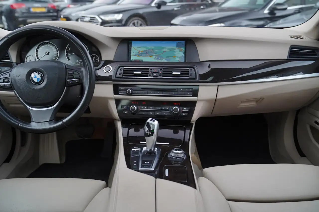 BMW 550 5-SERIE 550I 408 ch PROPULSION BVA HIGH EXECUTIVE | M SPORT  - 360° CAMÉRA - 139900 KM