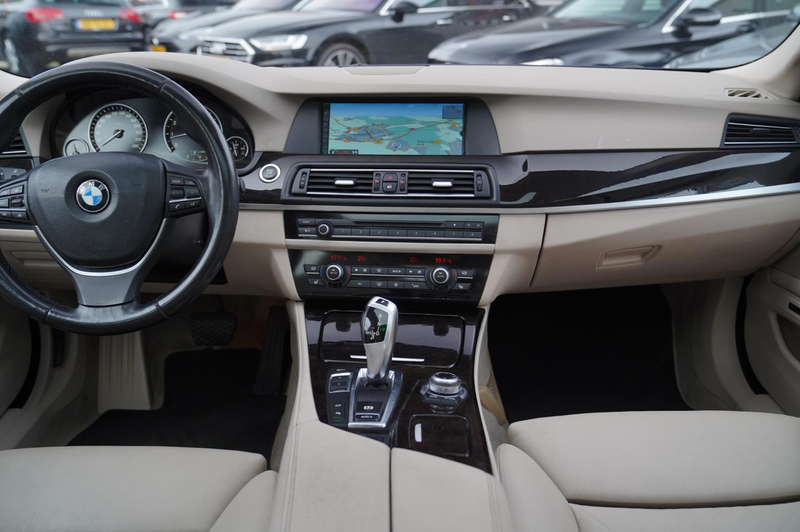 BMW 550 5-serie 550i High Executive | M-pakket | Adaptieve — photo 23