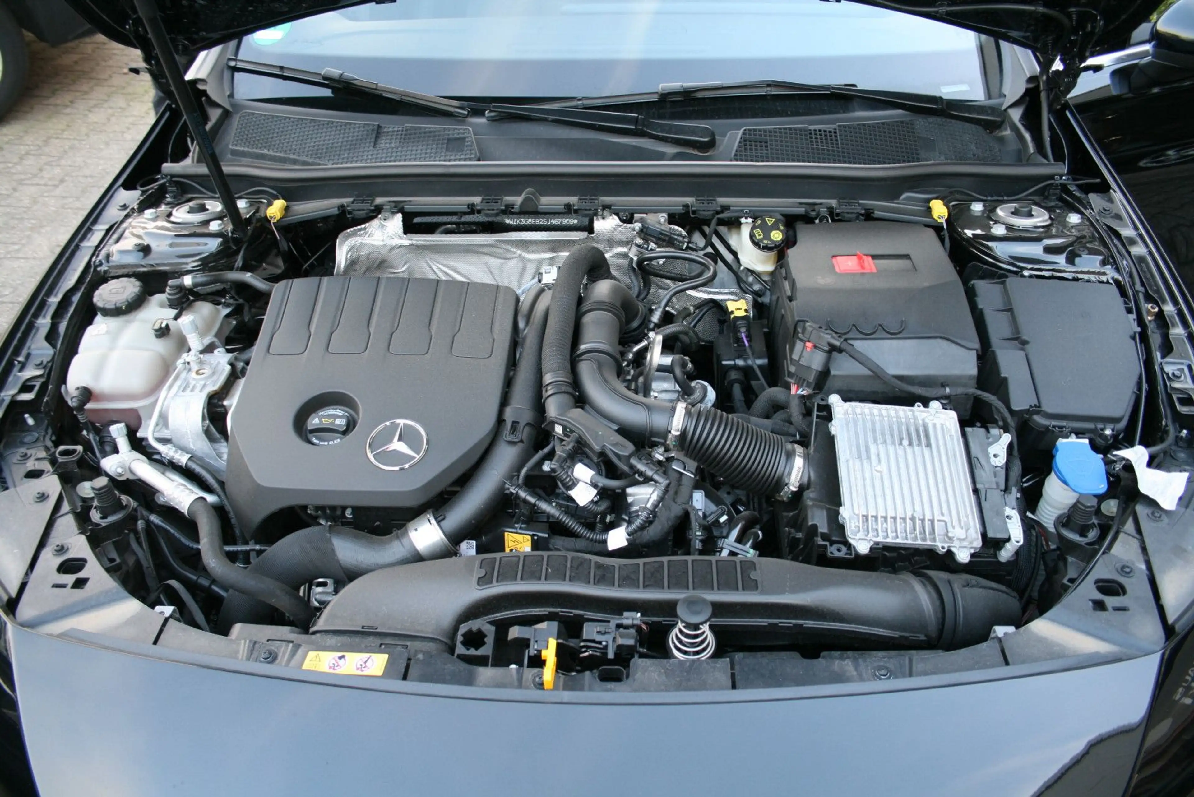 Mercedes-Benz A 180 Lim Progressive MHEV JungeSterne-Garantie — photo 21