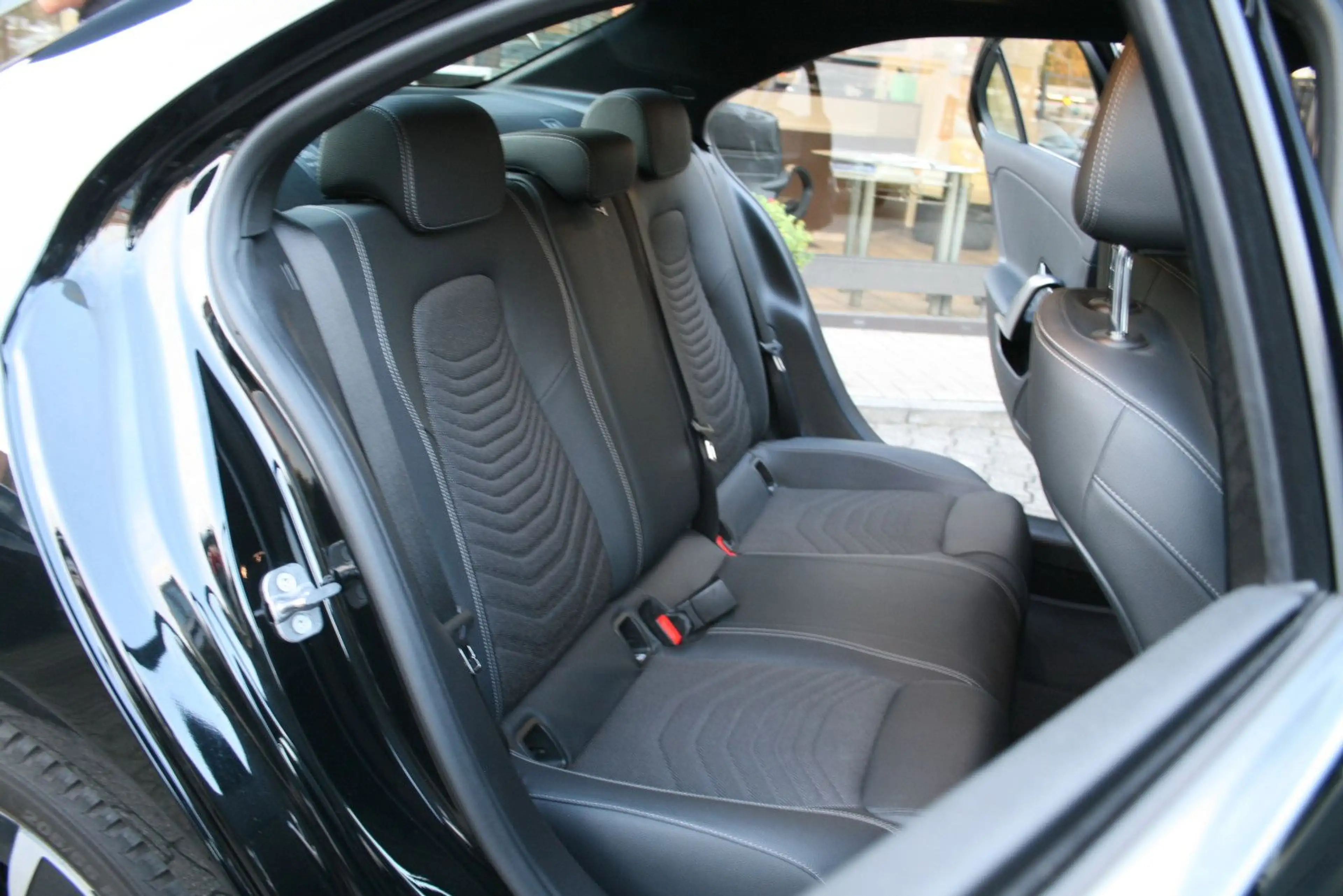 Mercedes-Benz A 180 Lim Progressive MHEV JungeSterne-Garantie — photo 18