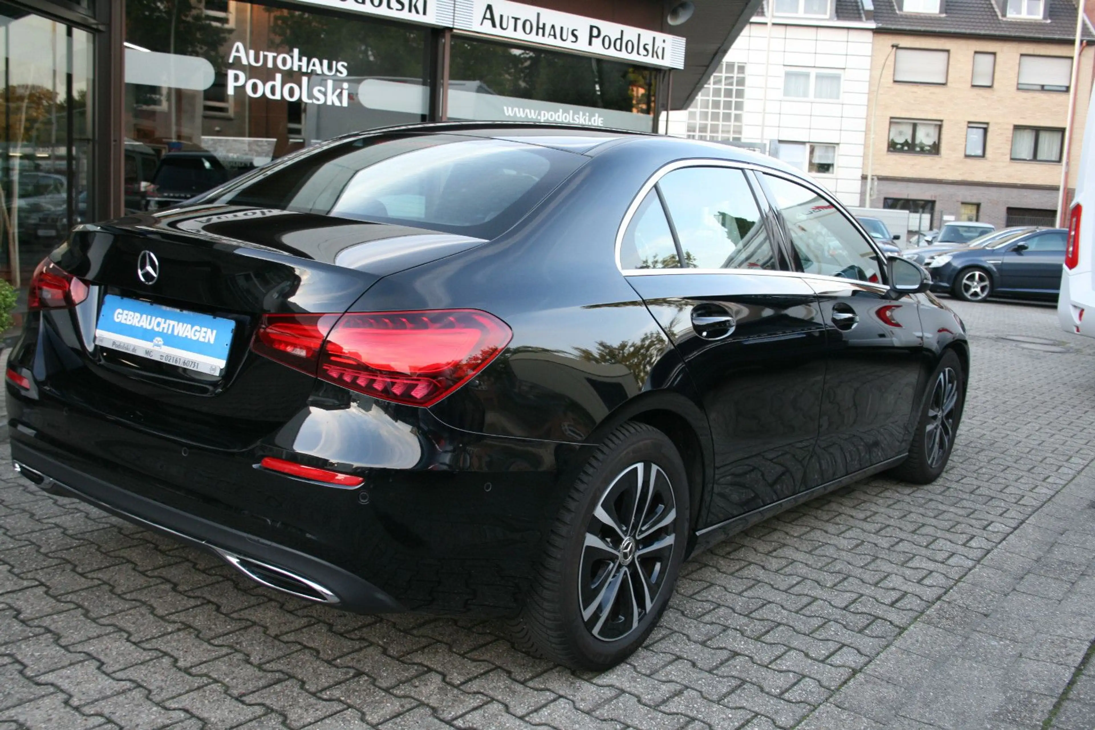 Mercedes-Benz A 180 Lim Progressive MHEV JungeSterne-Garantie