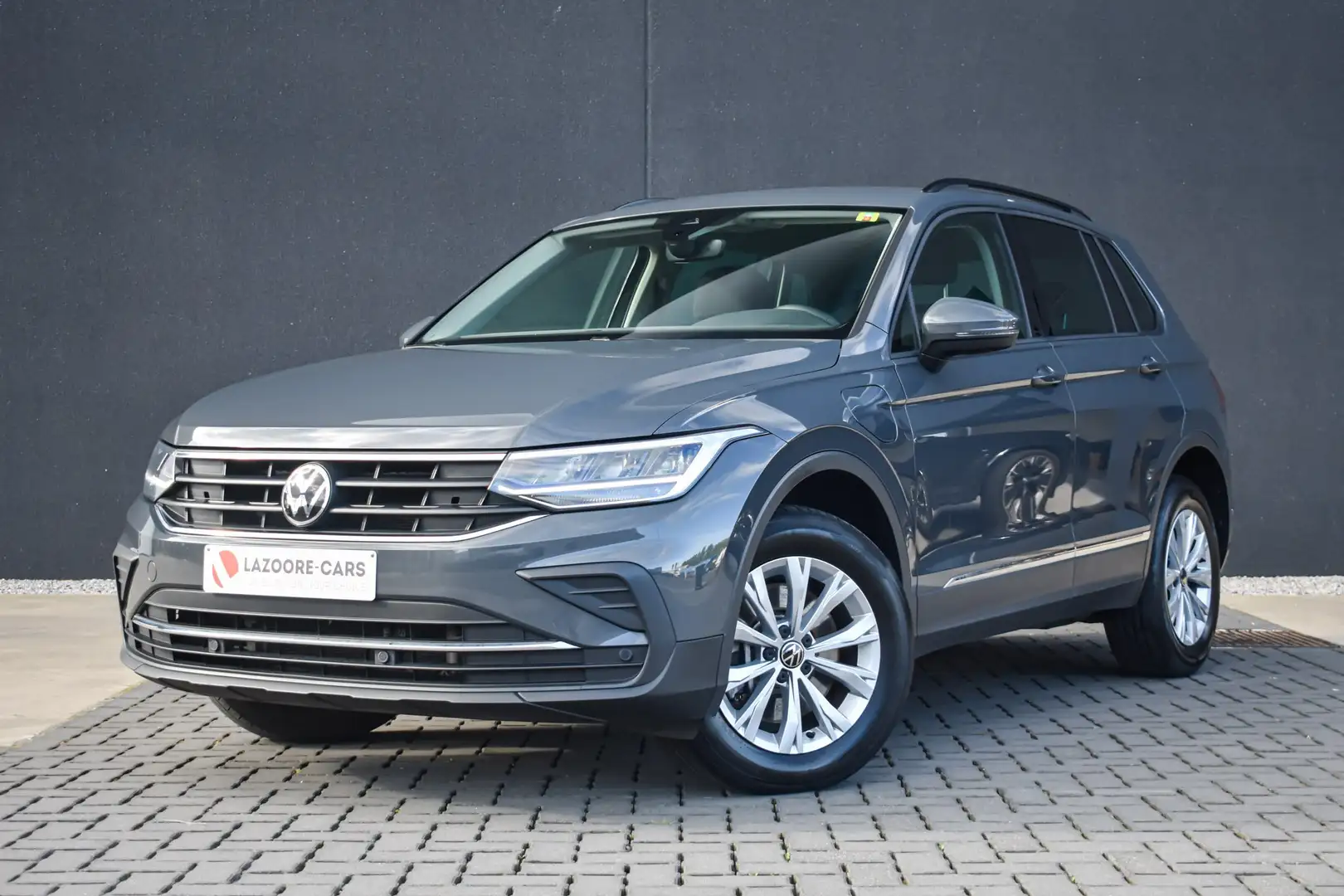Volkswagen Tiguan 1.4 eHybrid OPF DSG - ACC - Elektrische koffer Gris - 1