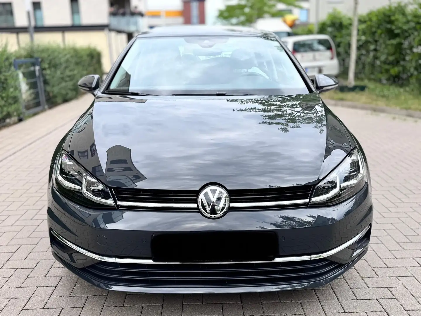 Volkswagen Golf VII Lim. Comfortline BMT/Start-Stopp Gris - 2