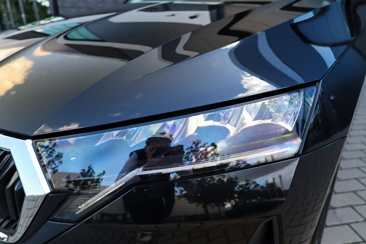 Skoda Octavia 1.5 TSI Business Edition BTW NIEUW PDC ACHTE, миниатюра 9