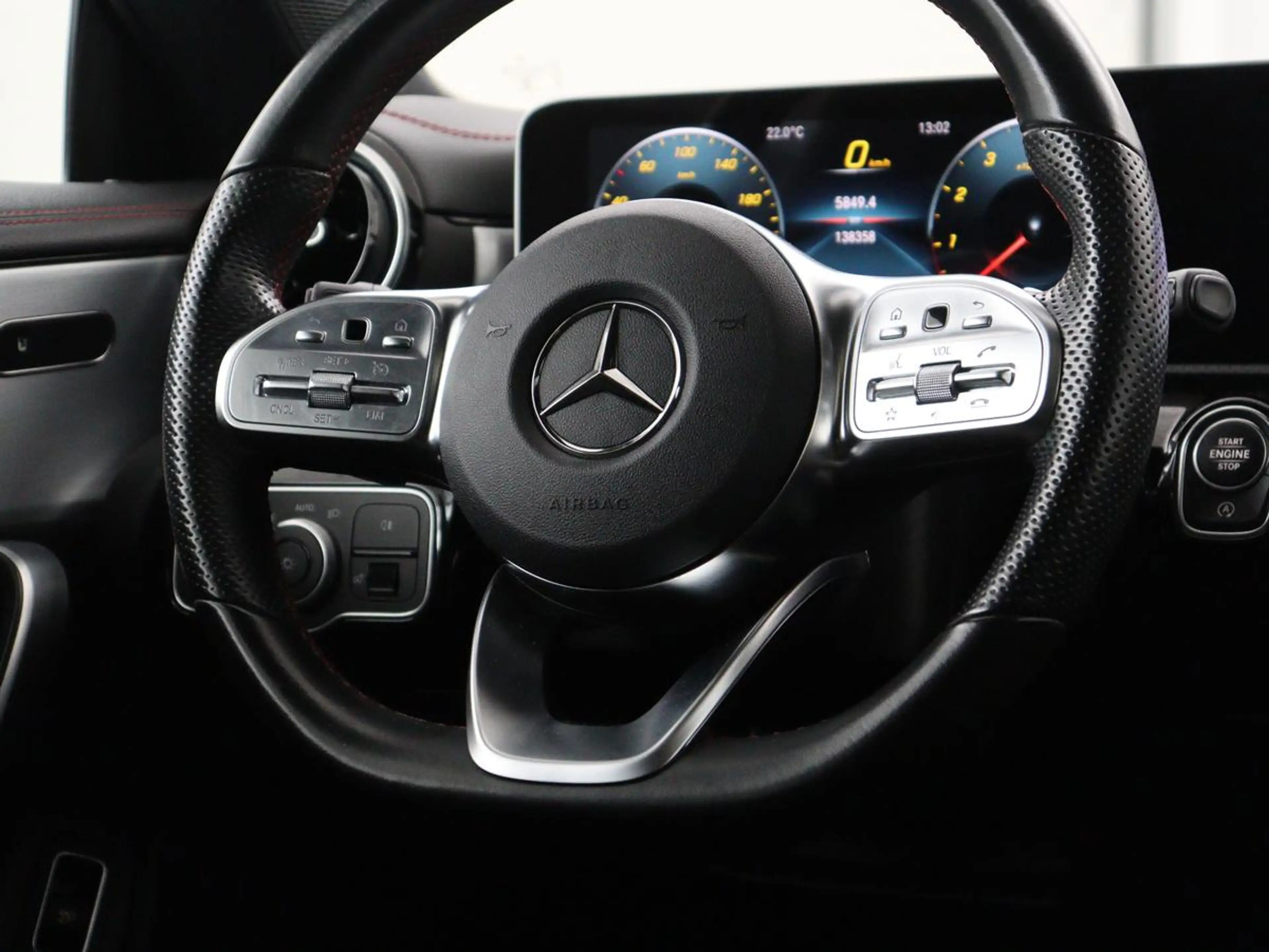 Mercedes-Benz CLA 180 Business Solution AMG | Panoramadak | Leder/alcant — photo 8
