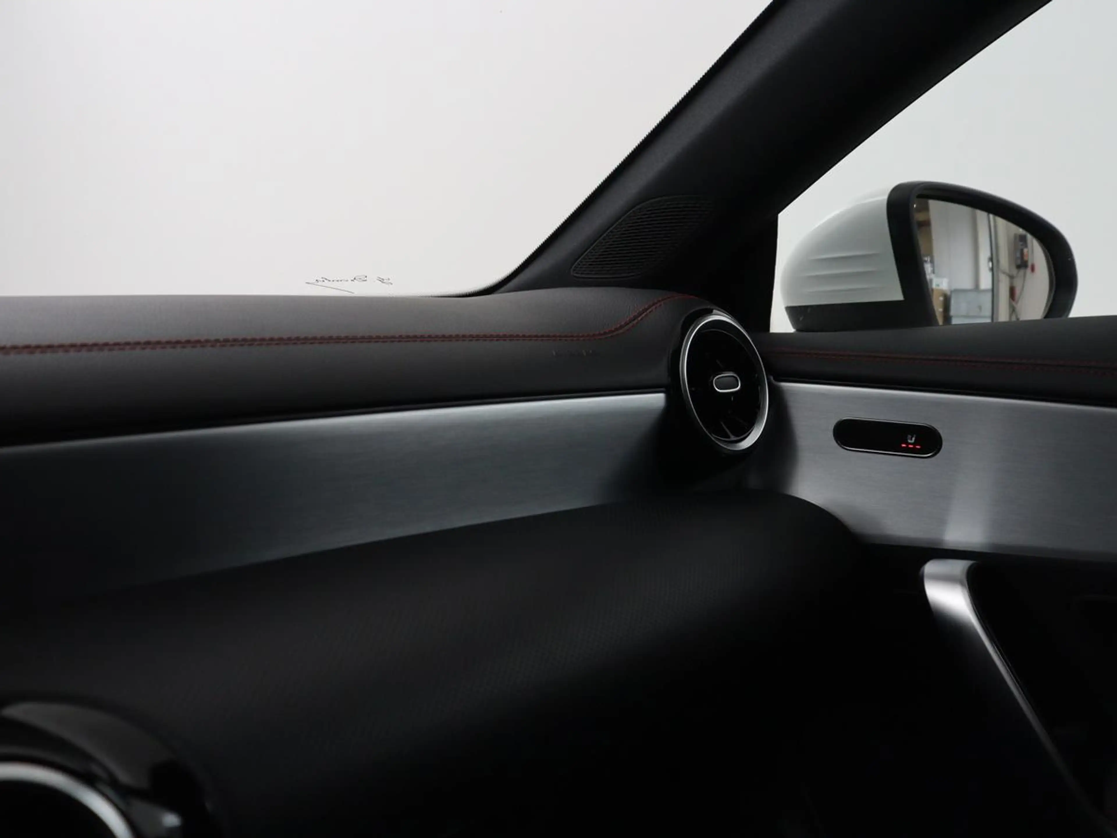 Mercedes-Benz CLA 180 Business Solution AMG | Panoramadak | Leder/alcant — photo 34