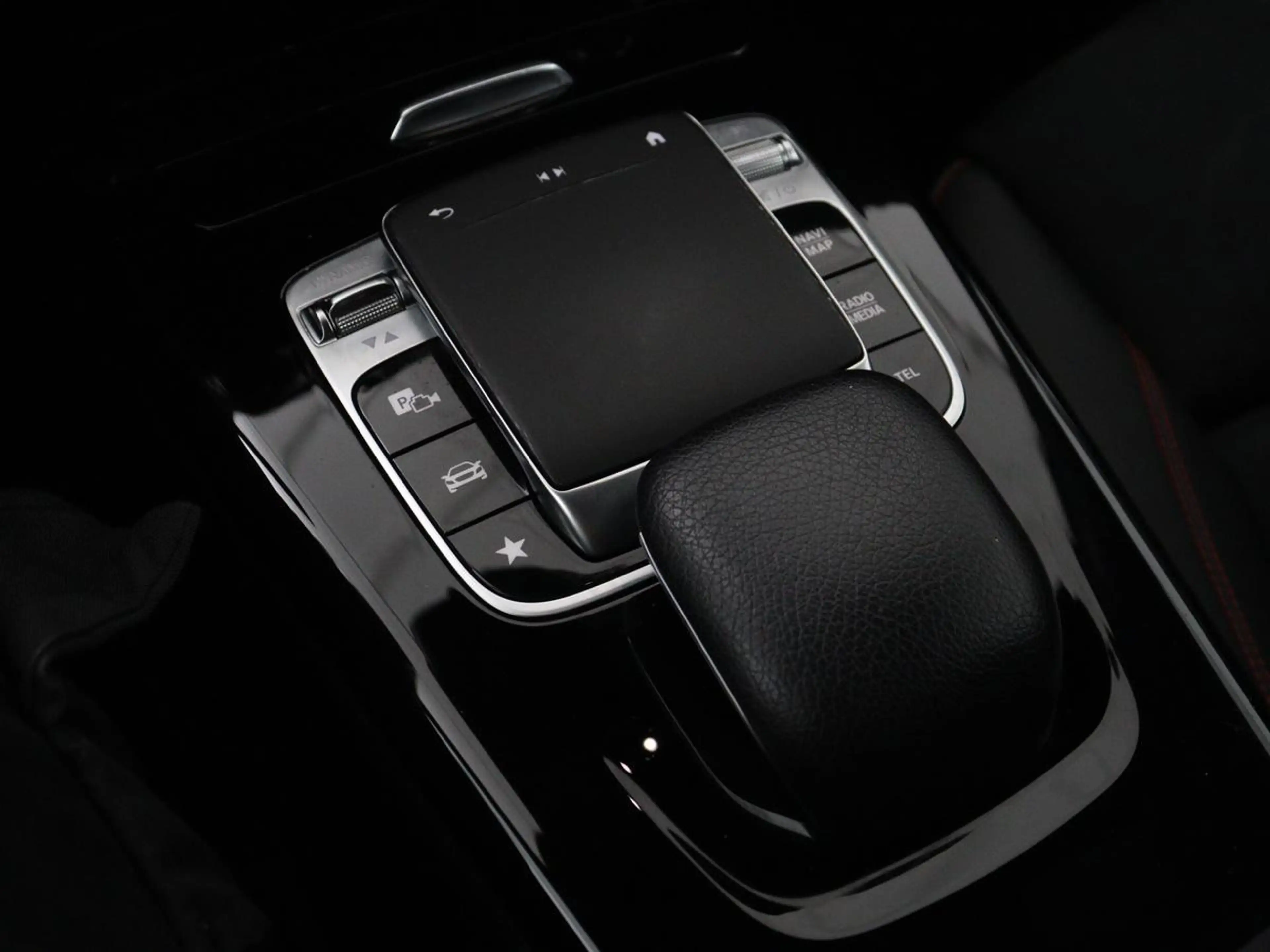 Mercedes-Benz CLA 180 Business Solution AMG | Panoramadak | Leder/alcant — photo 29